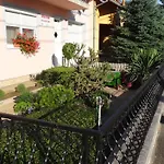 Gere House Apartment Harkany