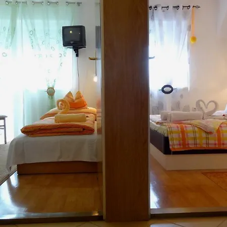 Gere House Апартаменты *
